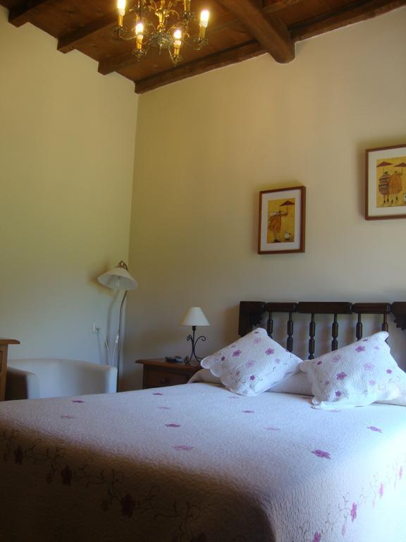Hotel Rural Genestoso Habitación foto
