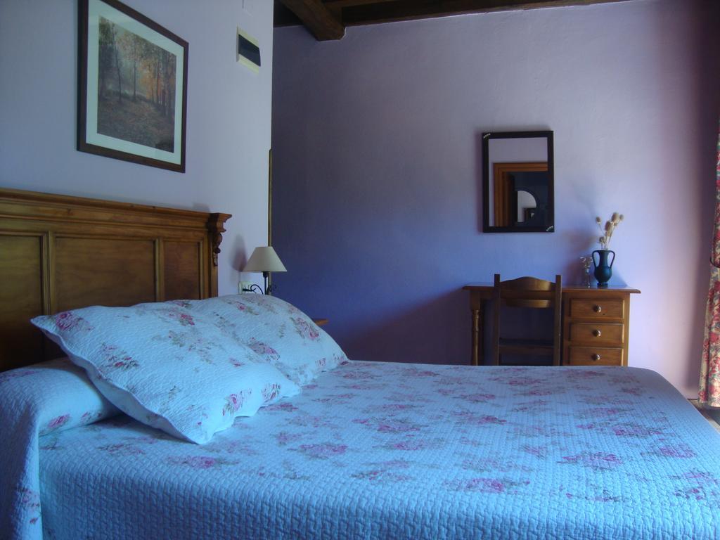 Hotel Rural Genestoso Habitación foto