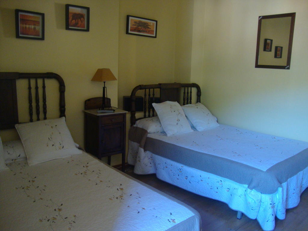 Hotel Rural Genestoso Habitación foto