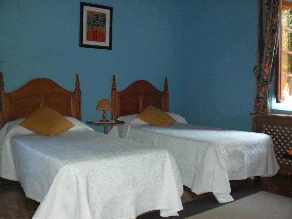 Hotel Rural Genestoso Habitación foto