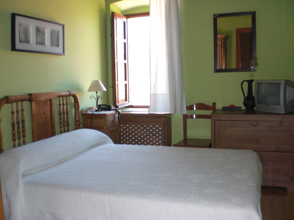 Hotel Rural Genestoso Habitación foto